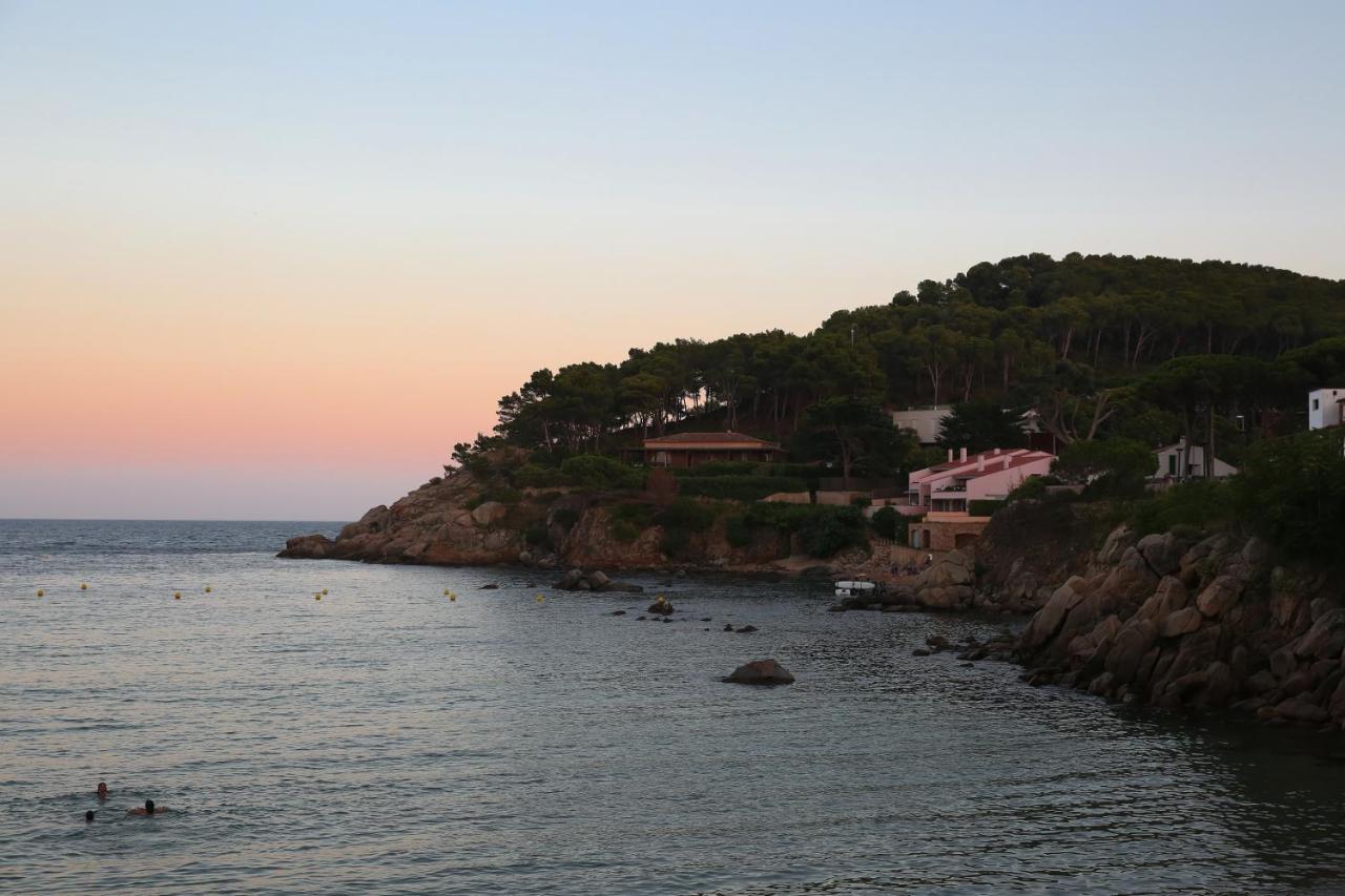 Camping 3 Estrellas Costa Brava Vall-Llobrega Eksteriør billede