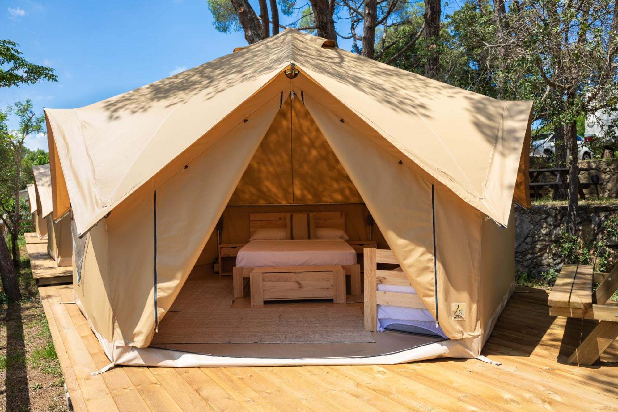Camping 3 Estrellas Costa Brava Vall-Llobrega Eksteriør billede