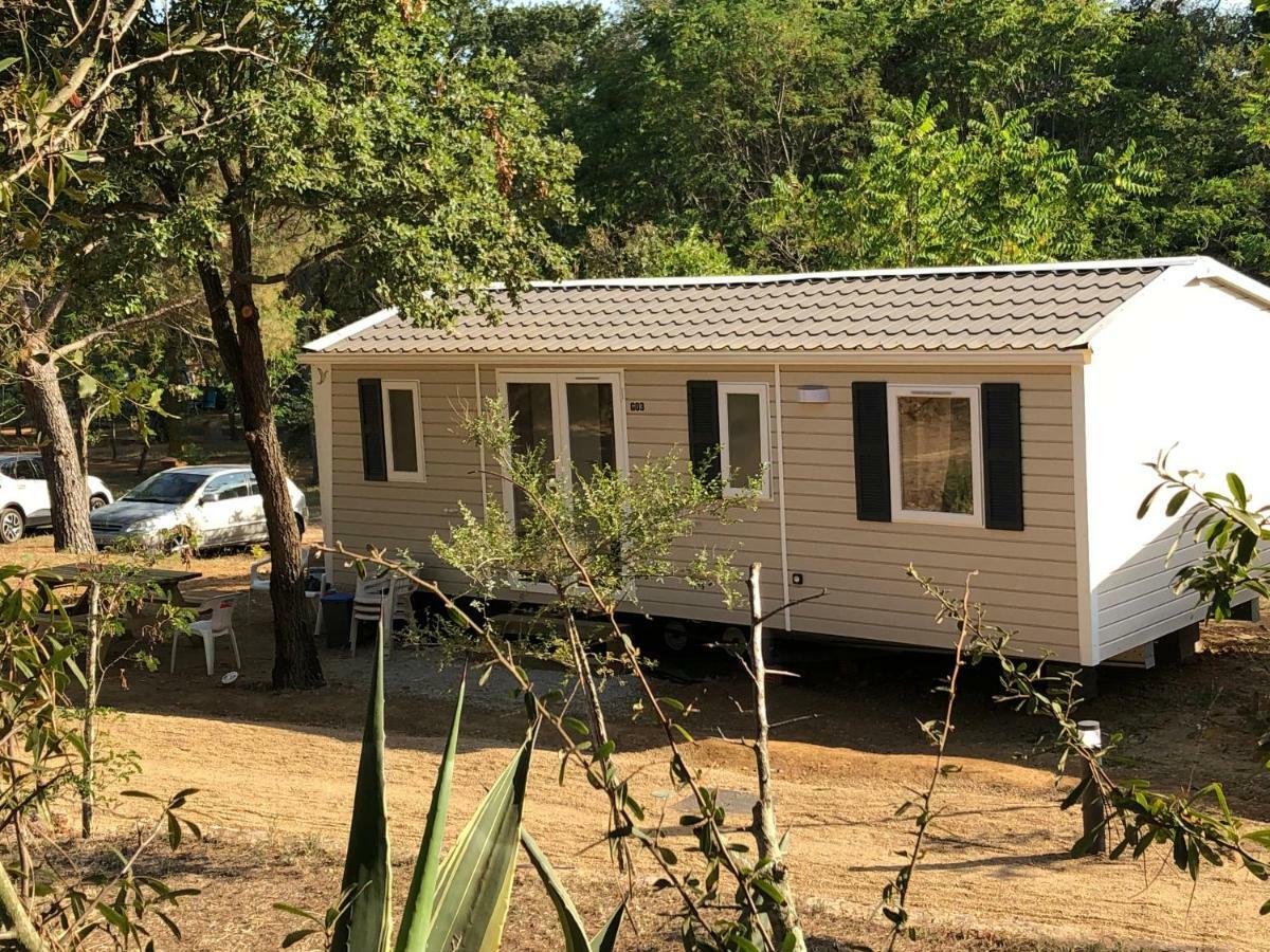 Camping 3 Estrellas Costa Brava Vall-Llobrega Eksteriør billede